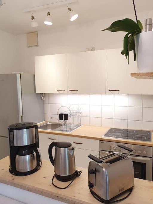 Appartement Two In Neustadt With Balcony Dresden